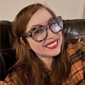 Meet your Posher, Patricia